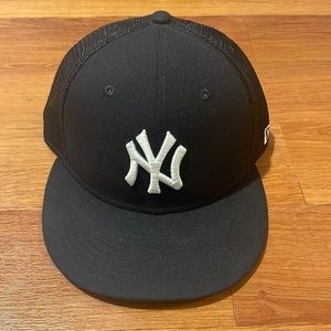 New Era Mesh SnapBack Cap